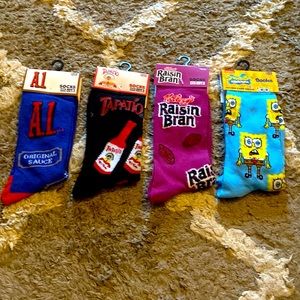 4 Pack Men’s Crew Novelty Socks